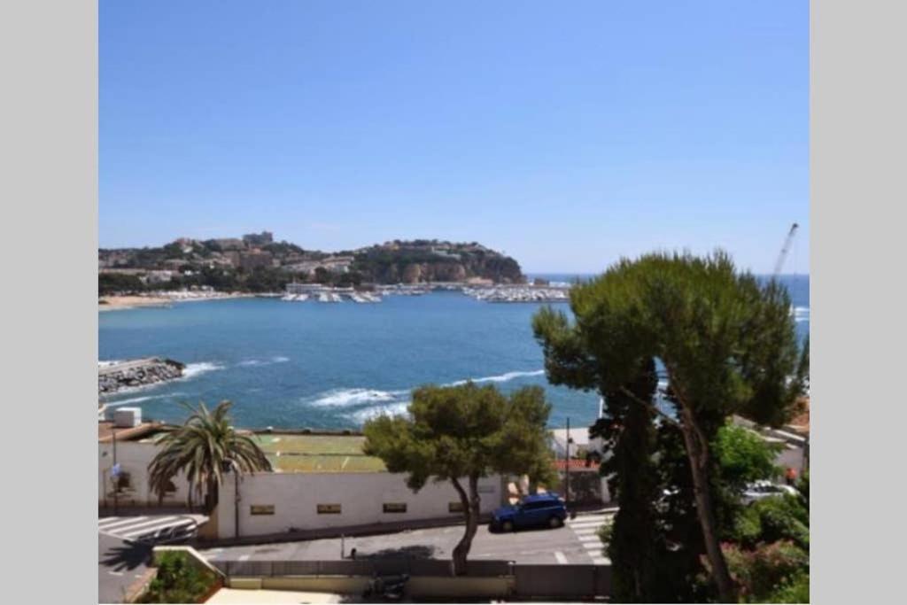 Magnific Apartament A Primera Linia De Mar Sant Feliu de Guíxols Exterior photo